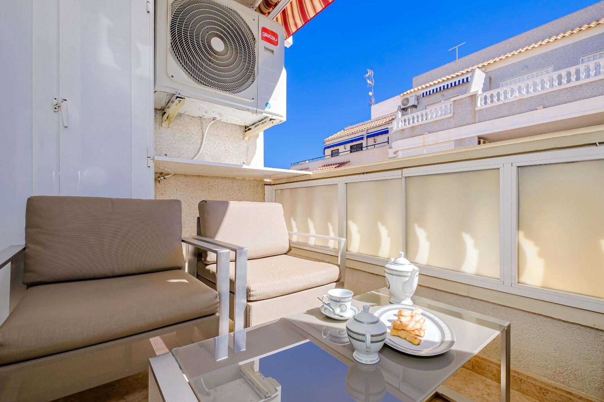 Deluxe Apartment Playa Del Cura Torrevieja Exterior photo